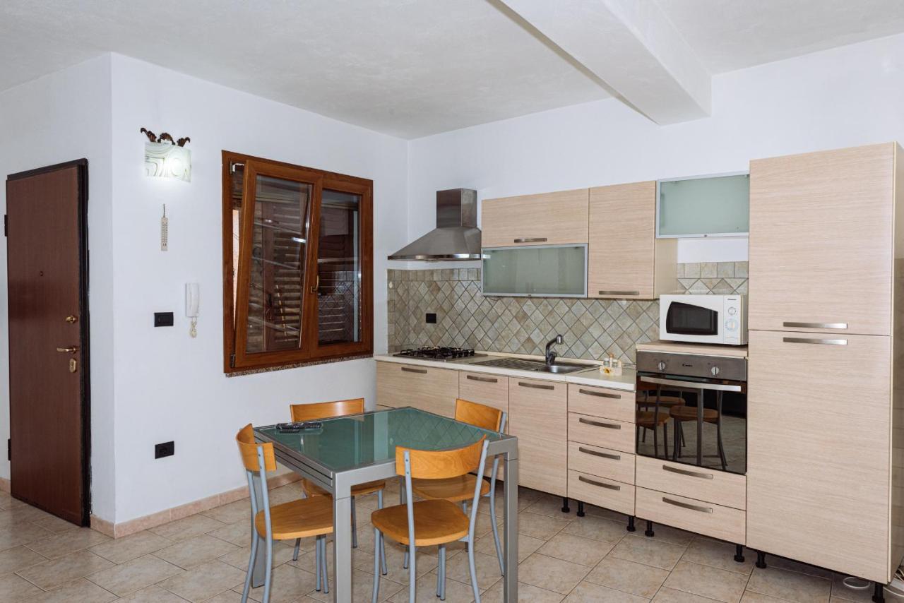 Casa Vacanze Maestrale - By Faendho Porto Torres Buitenkant foto